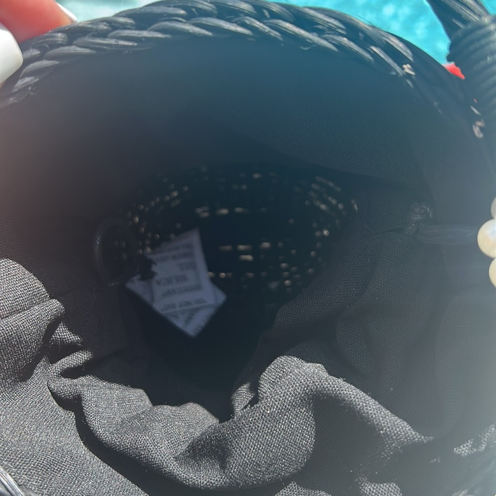 Kate Spade NWT Limited Edition New York Pearl Embellished Basket Bucket Bag - Picture 4 of 4